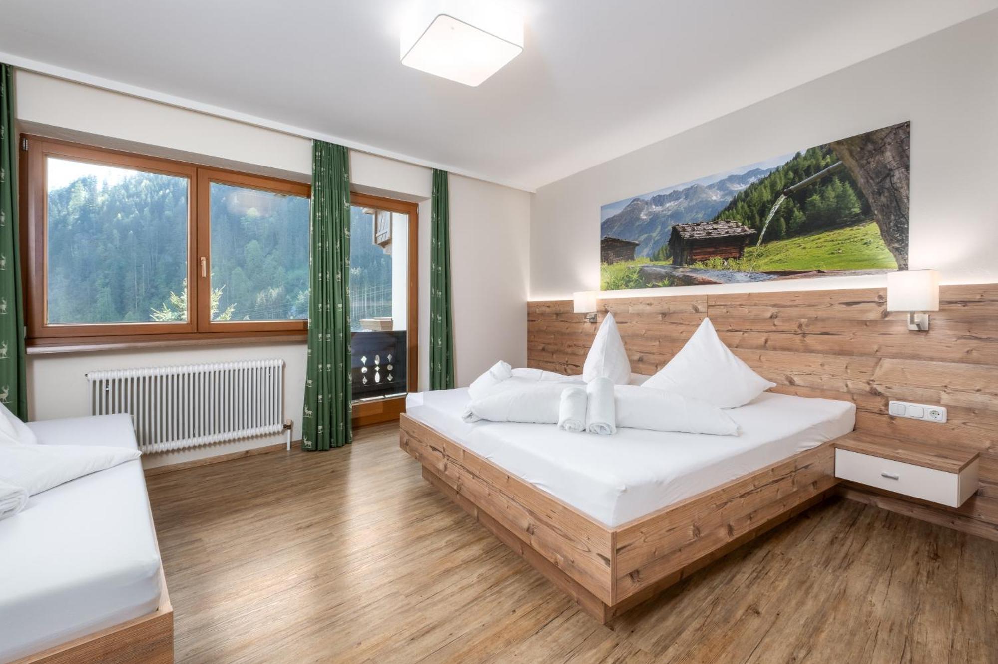 Haus Tuxerklamm Mayrhofen Exterior foto